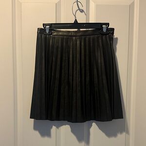 Jcrew Black A-Line Pleated Faux leather petite l Skirt NWT